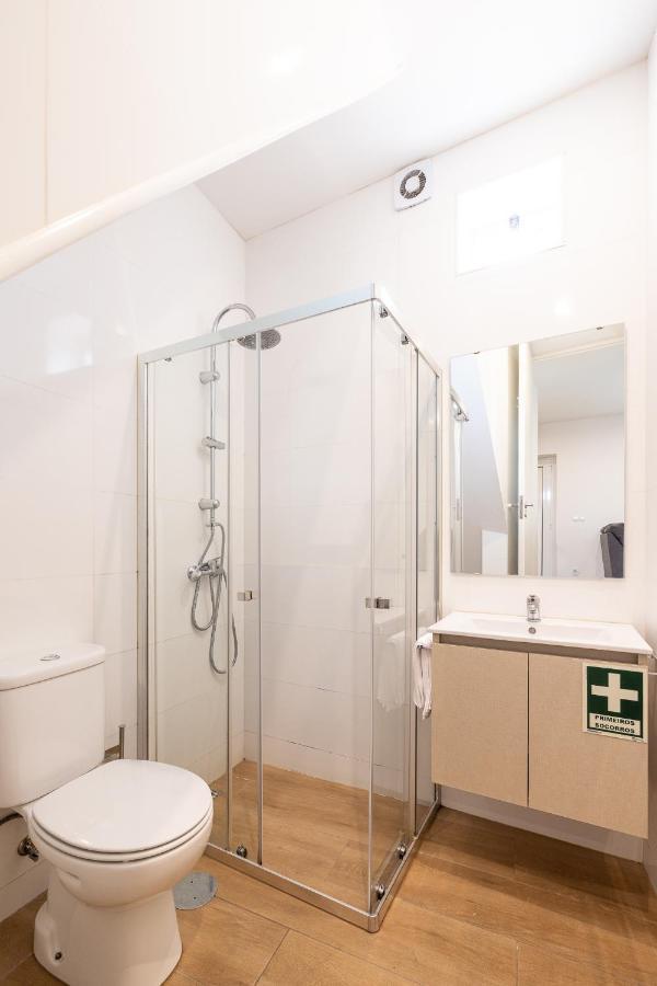 Downtown A Whole House Duplex Designed For Remote Work And Near Metro Lapa Hotel Porto Buitenkant foto