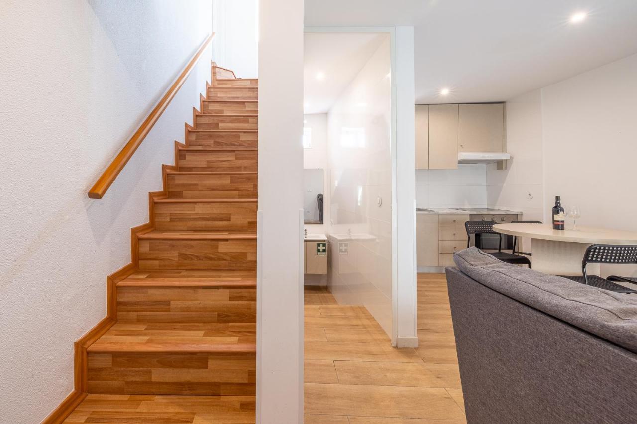 Downtown A Whole House Duplex Designed For Remote Work And Near Metro Lapa Hotel Porto Buitenkant foto
