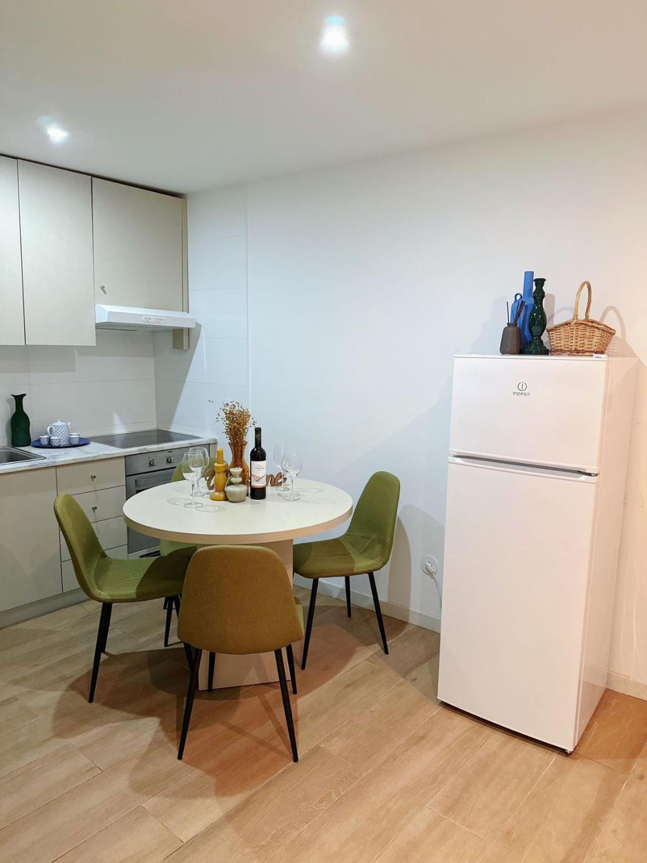 Downtown A Whole House Duplex Designed For Remote Work And Near Metro Lapa Hotel Porto Buitenkant foto